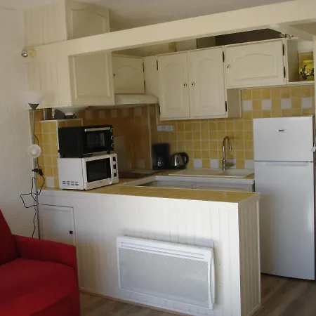 Juste A Cote De La Plage, Wifi Apartment *